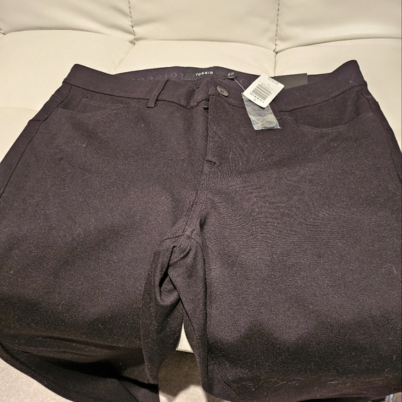New! TORRID • Bombshell Premium Stretch High-Rise Ponte in Black • Size 16. - Picture 2 of 5